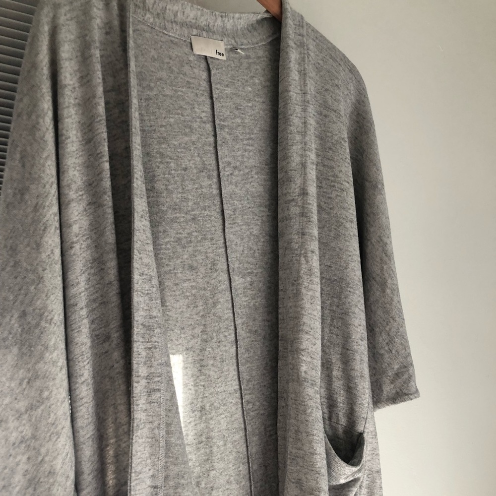 Aritzia Wilfred free zlata  sweater